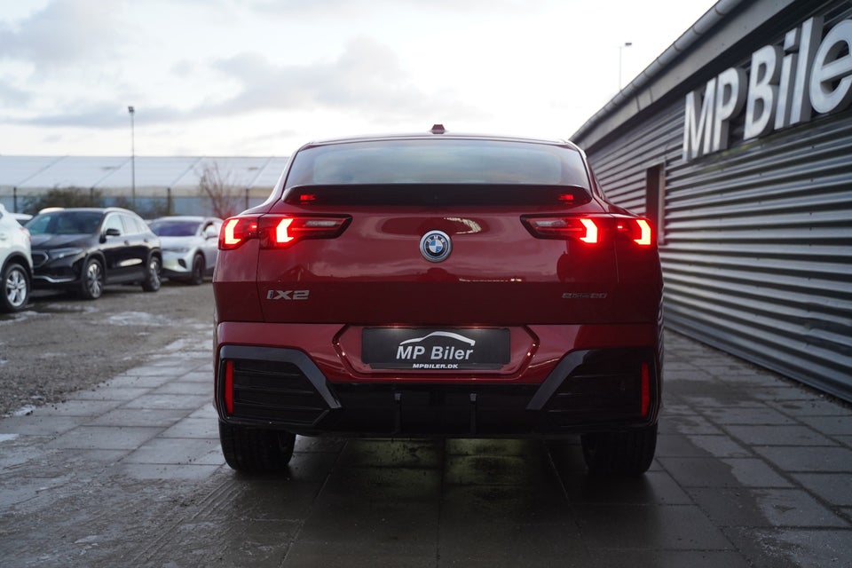 BMW iX2 eDrive20 M-Sport 5d