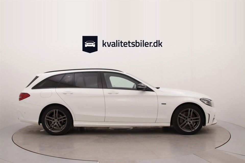 Mercedes C300 de 2,0 AMG Line Night Edition stc. aut. 5d