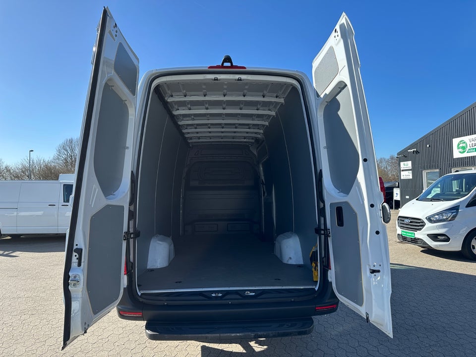 Mercedes eSprinter 414 113 A3 Kassevogn SELECT