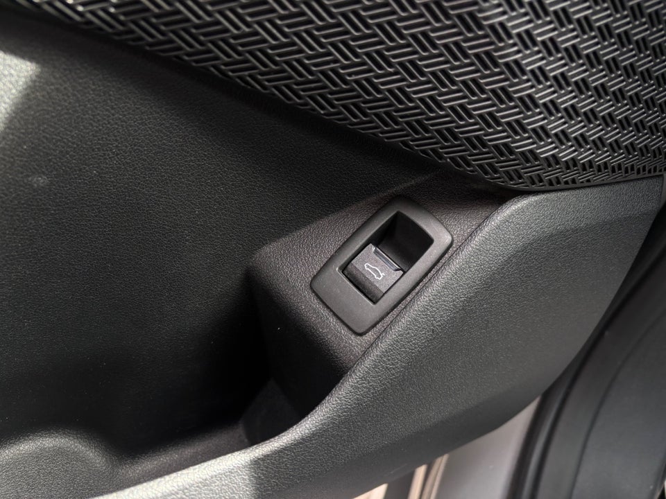 BMW iX1 eDrive20 M-Sport 5d