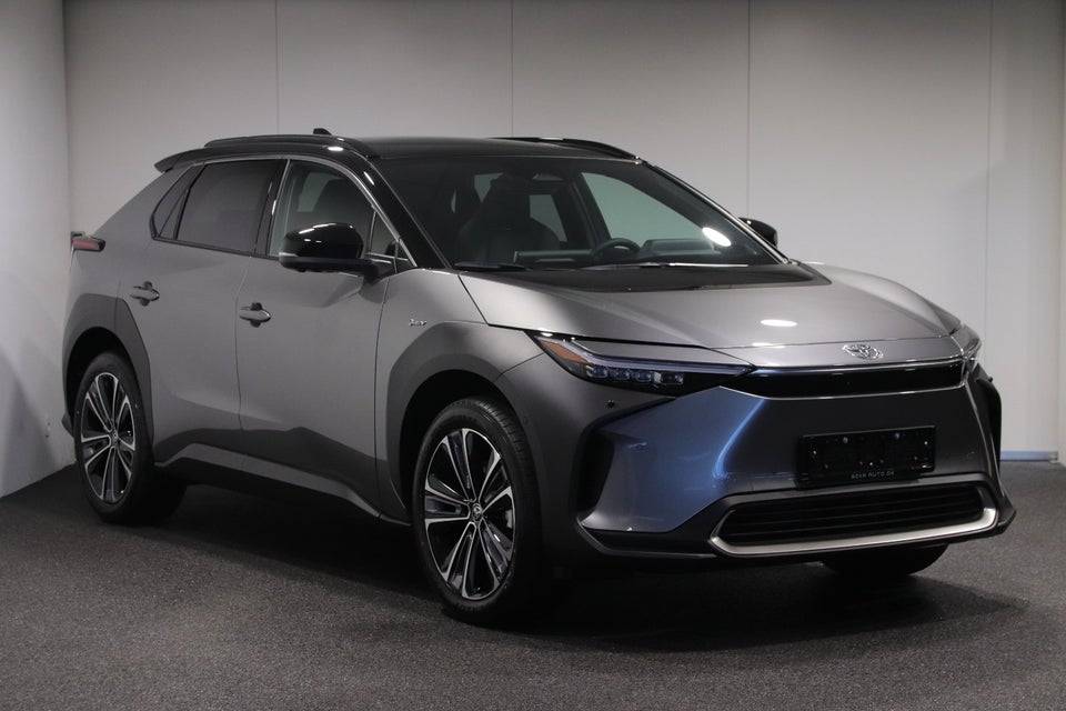 Toyota bZ4X Executive Premium 5d