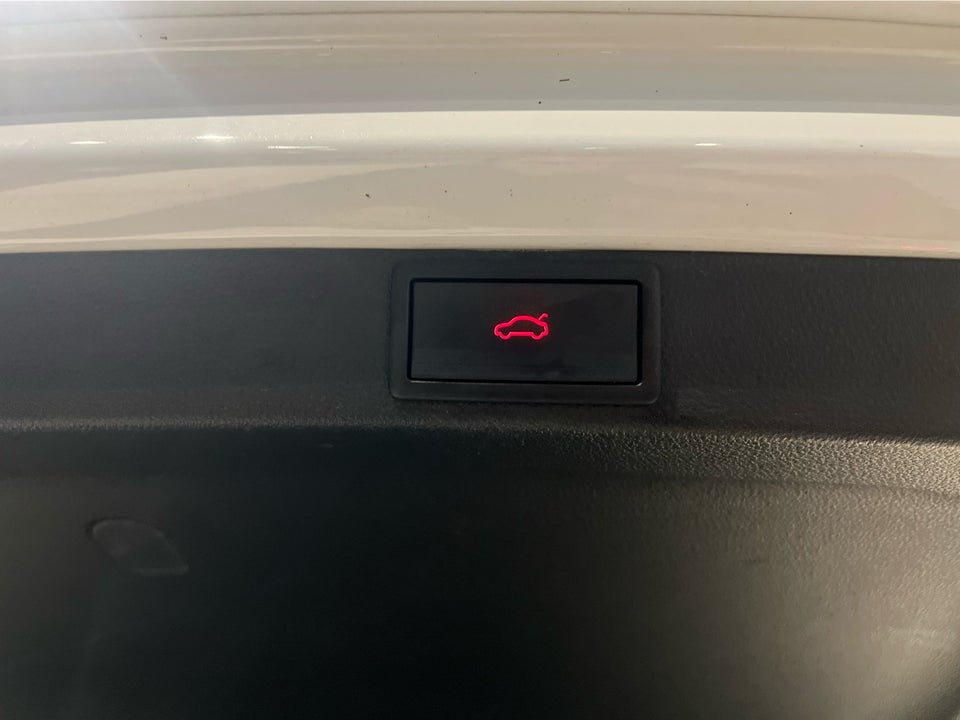 Skoda Octavia 1,4 TSi iV Plus Combi DSG 5d