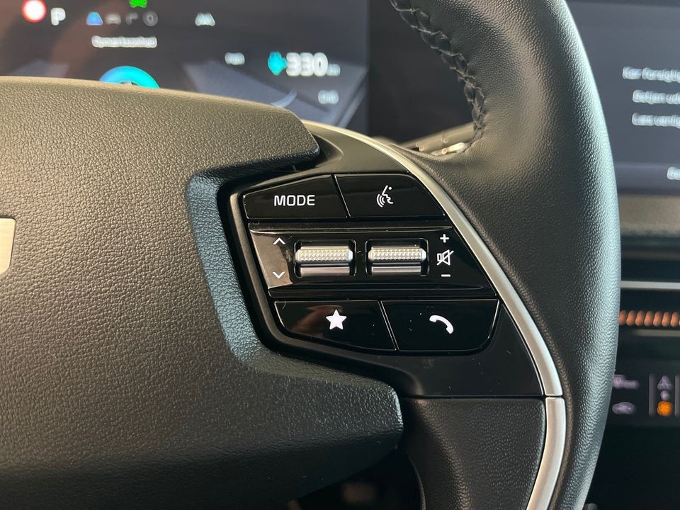 Kia EV6 77 Long Range 5d
