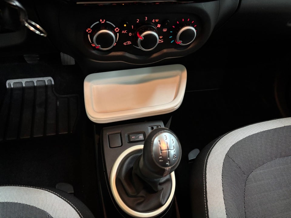 Renault Twingo 1,0 SCe 70 Expression 5d