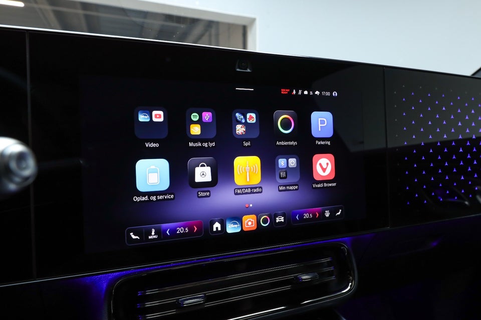 Mercedes CLA250+ EQ AMG Premium 4d