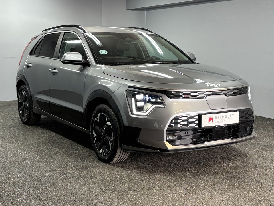 Kia Niro 64 EV Upgrade 5d