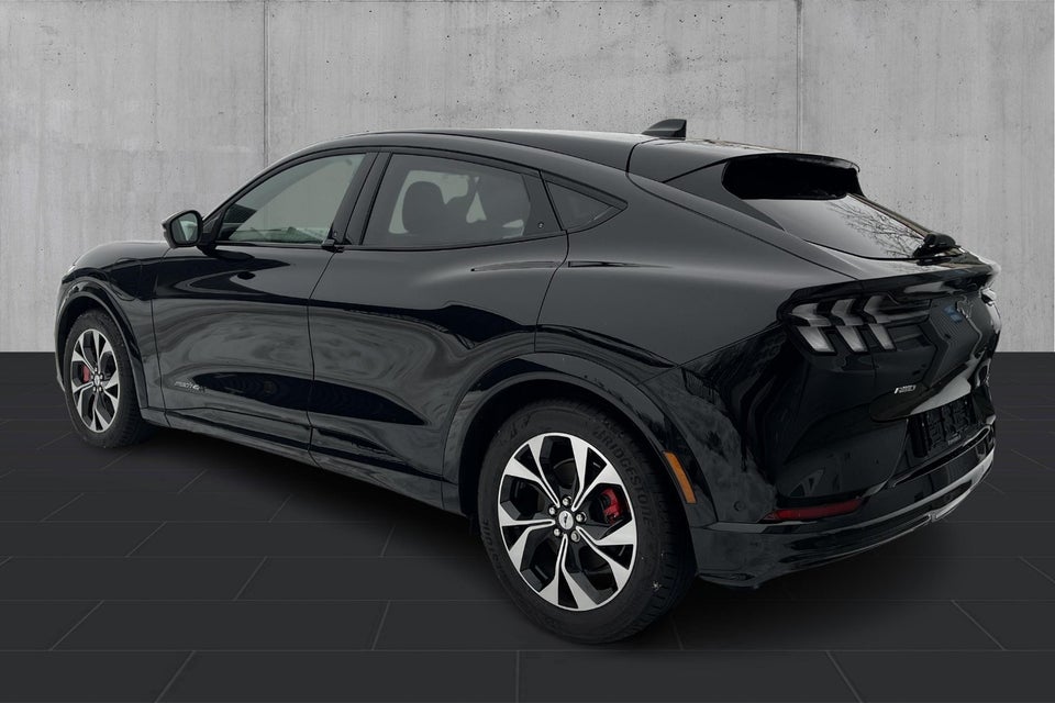 Ford Mustang Mach-E 91 Premium Extended Range AWD 5d