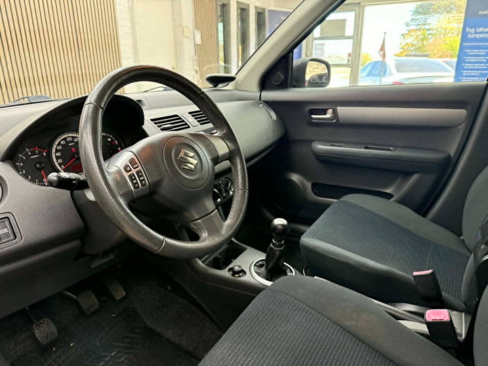 Suzuki Swift 1,3 GL-A 5d