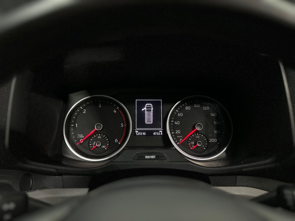 VW Crafter 35 2,0 TDi 177 Kassevogn L3H3