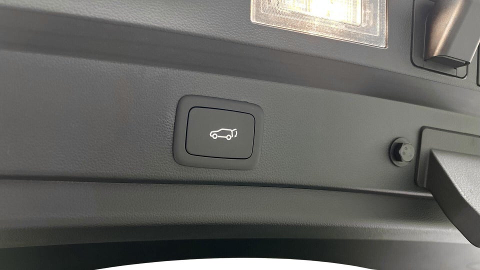 MG Marvel R Performance 5d