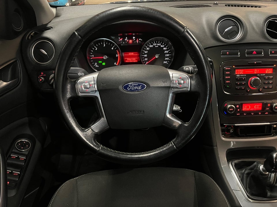 Ford Mondeo 2,0 TDCi 140 Collection stc. 5d