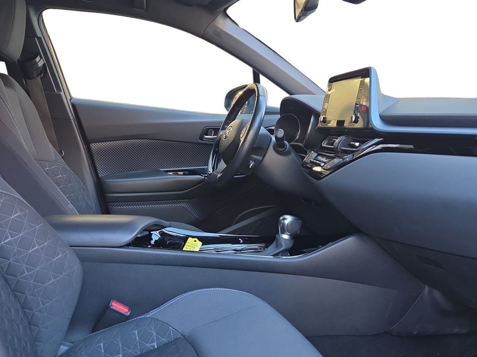 Toyota C-HR 2,0 Hybrid C-LUB Premium CVT 5d