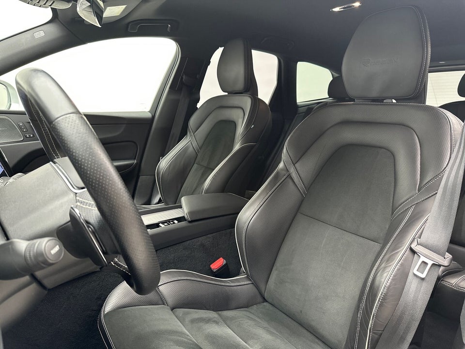 Volvo XC60 2,0 D5 235 R-Design aut. AWD 5d