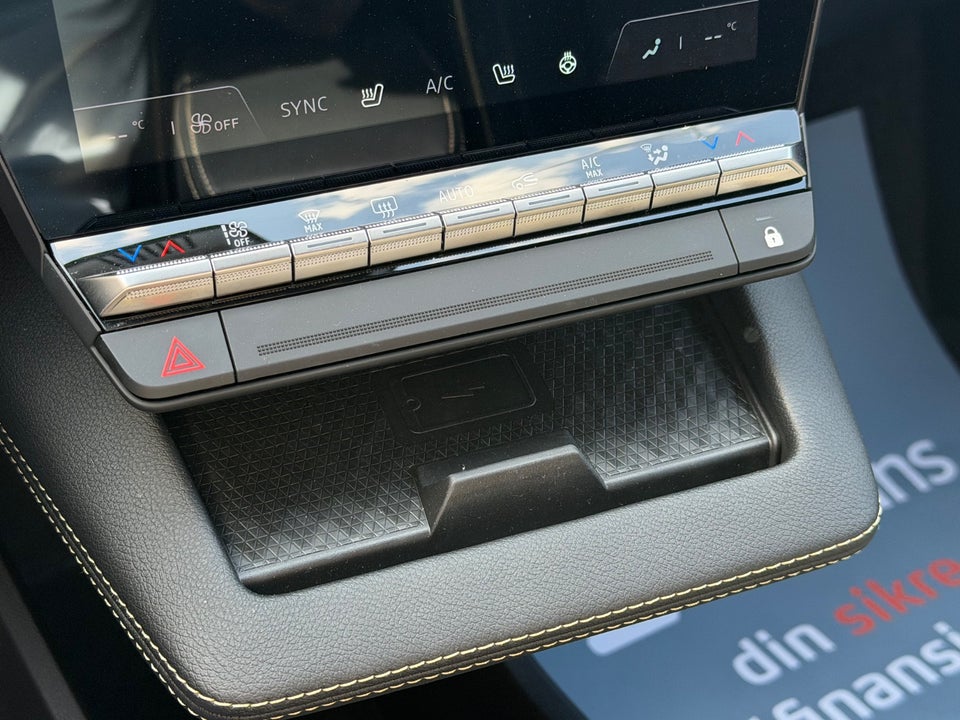 Renault Megane E-Tech 60 Iconic 5d