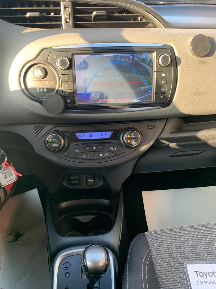 Toyota Yaris 1,5 Hybrid H2 e-CVT 5d