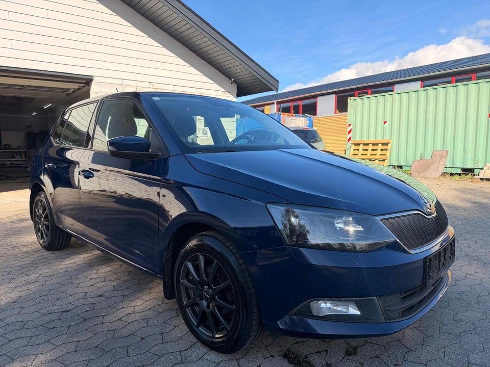 Skoda Fabia 1,4 TDi 90 Ambition DSG 5d