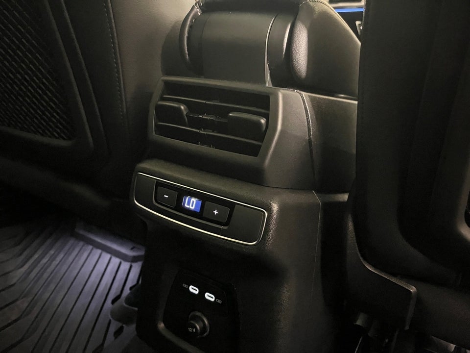 Audi Q4 e-tron 50 S-line quattro 5d