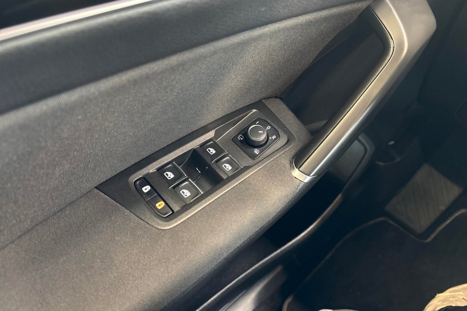 VW Touran 1,5 TSi 150 Highline Family DSG 7prs 5d