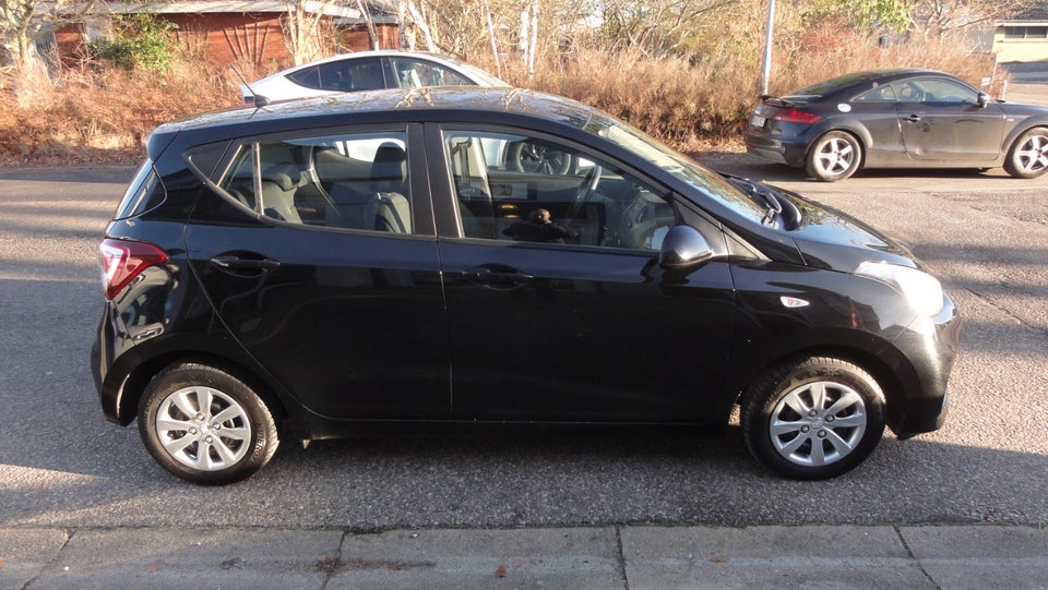 Hyundai i10 1,0 Go Clim 5d