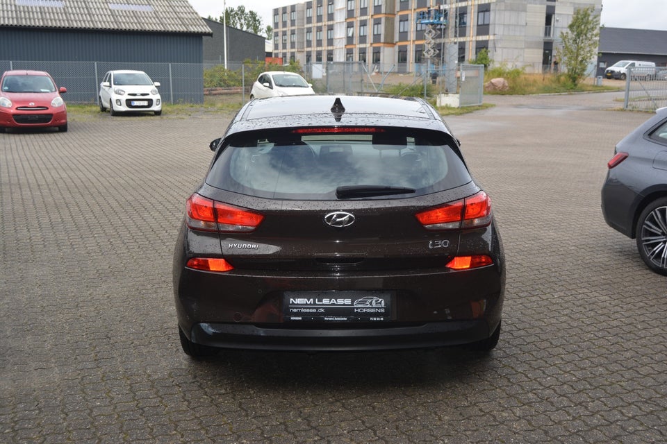Hyundai i30 1,0 T-GDi Life+ 5d