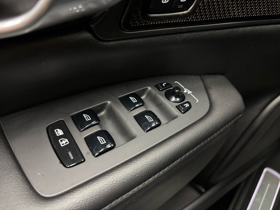 Volvo V90 2,0 T6 ReCharge Plus Dark aut. AWD 5d