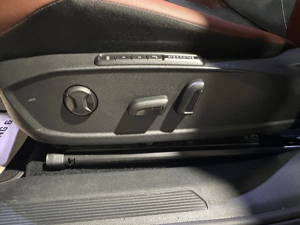 VW ID.4 77 Pro Performance Tech 5d