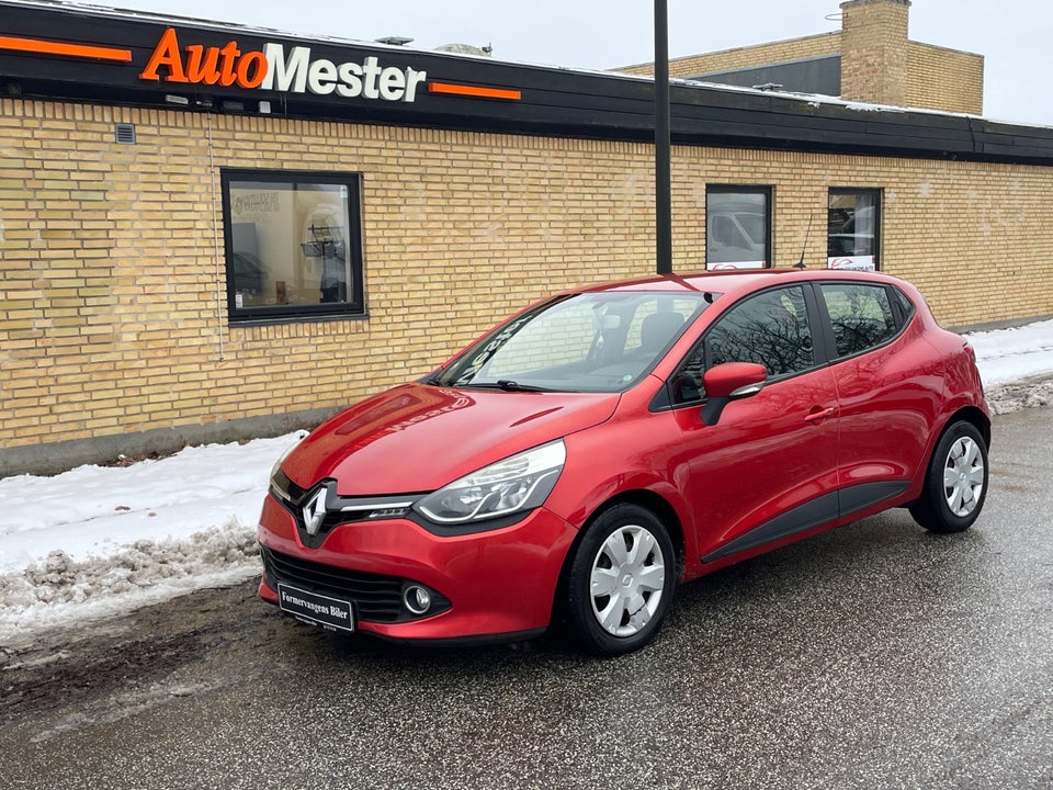 Renault Clio IV 1,5 dCi 90 Expression 5d