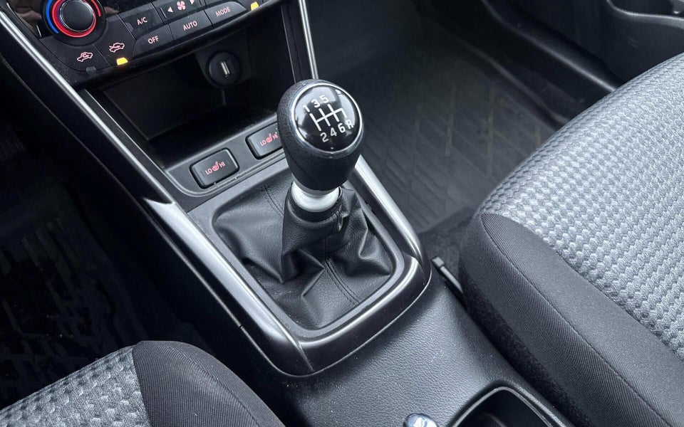 Suzuki S-Cross 1,4 mHybrid Active 5d