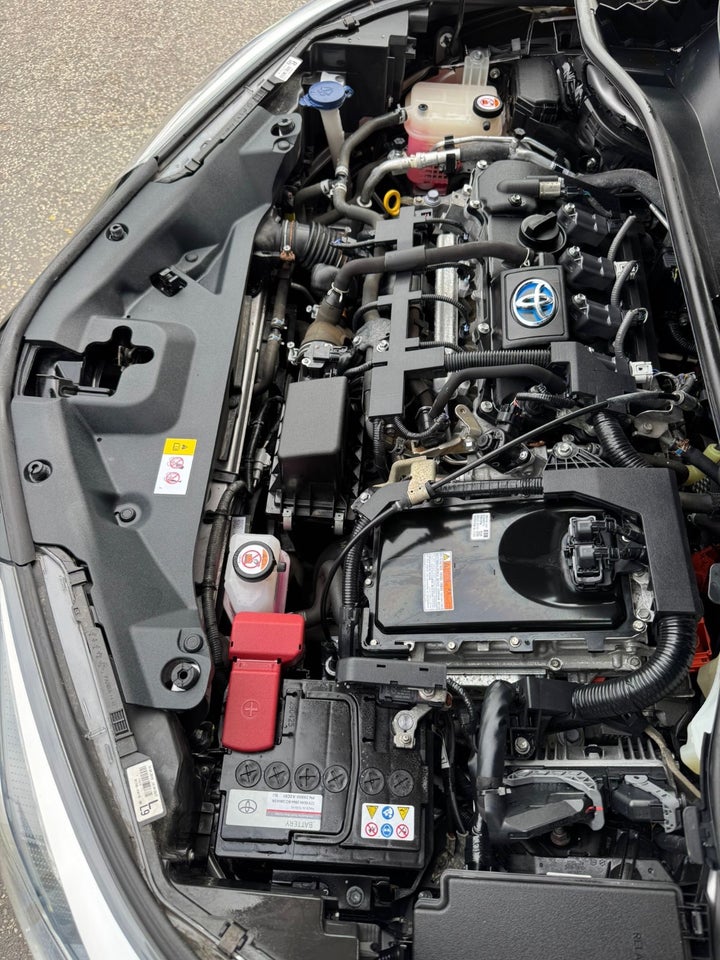 Toyota C-HR 1,8 Hybrid C-HIC CVT 5d
