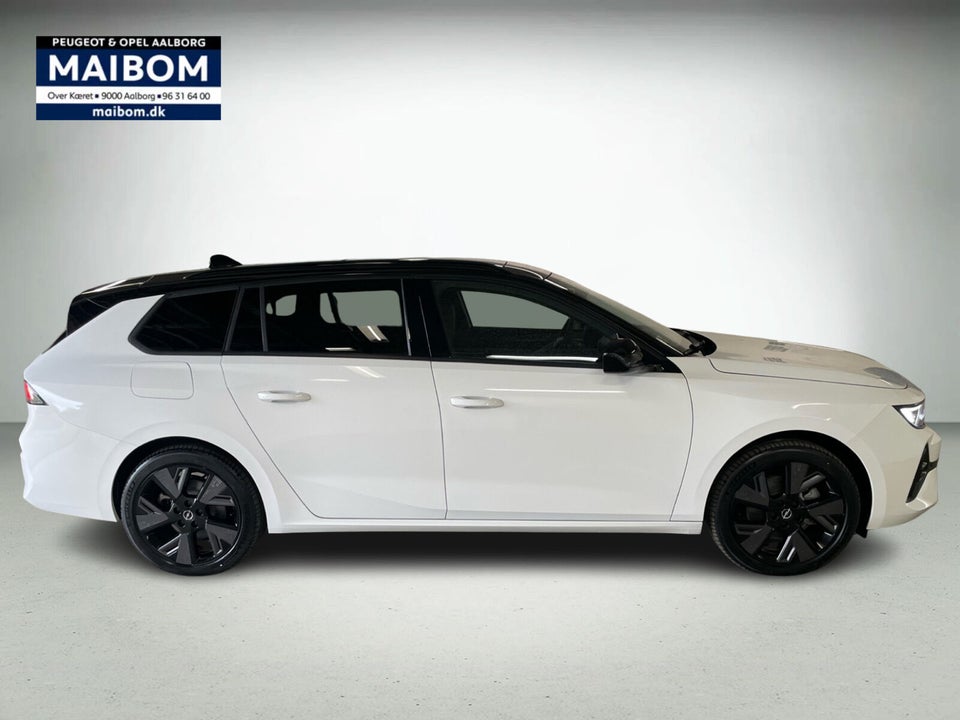 Opel Astra-e 54 GS Sports Tourer 5d