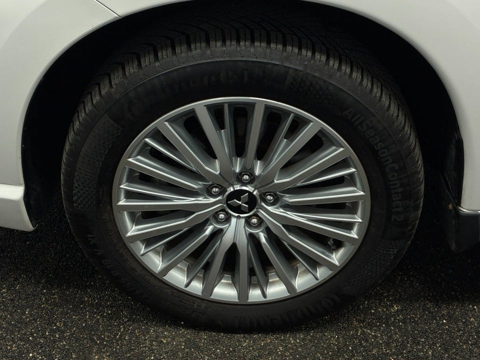 Mitsubishi Outlander 2,4 PHEV Intense CVT 4WD 5d