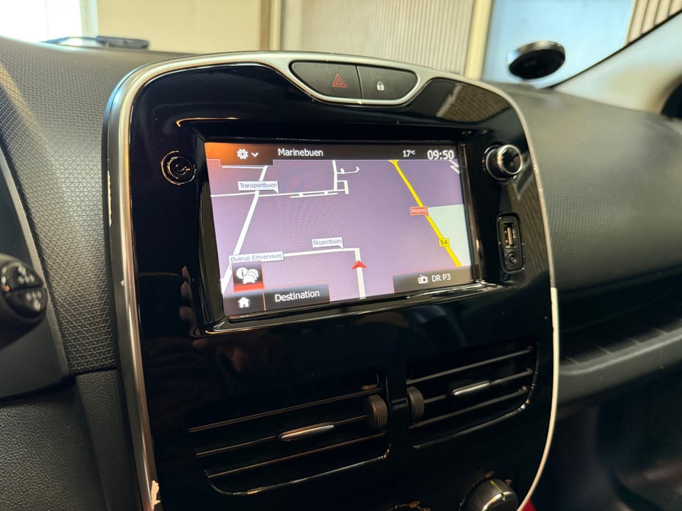 Renault Clio IV 0,9 TCe 90 Expression Sport Tourer 5d