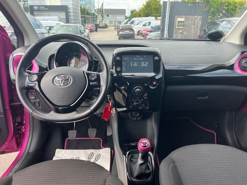 Toyota Aygo 1,0 VVT-i x-cite 5d