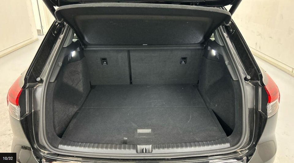 Audi Q4 e-tron 40  5d