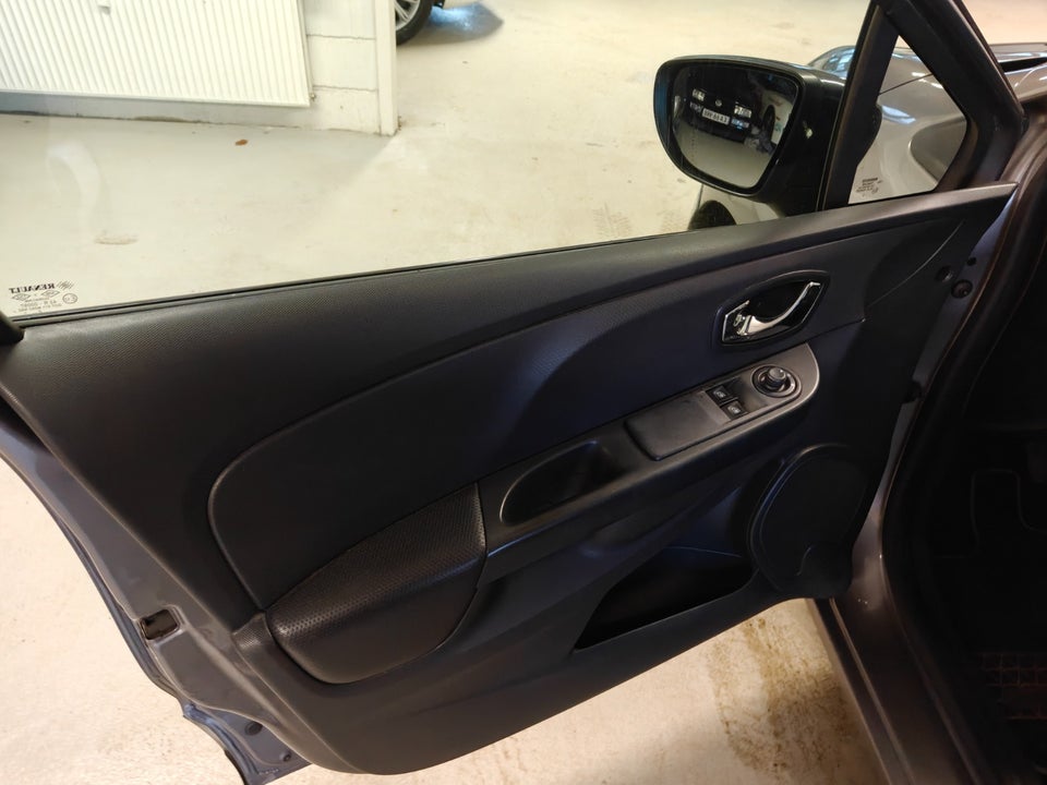 Renault Clio IV 1,5 dCi 75 Authentique 5d