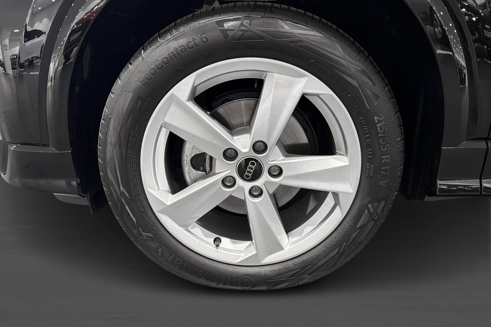 Audi Q2 35 TFSi S-line S-tr. 5d