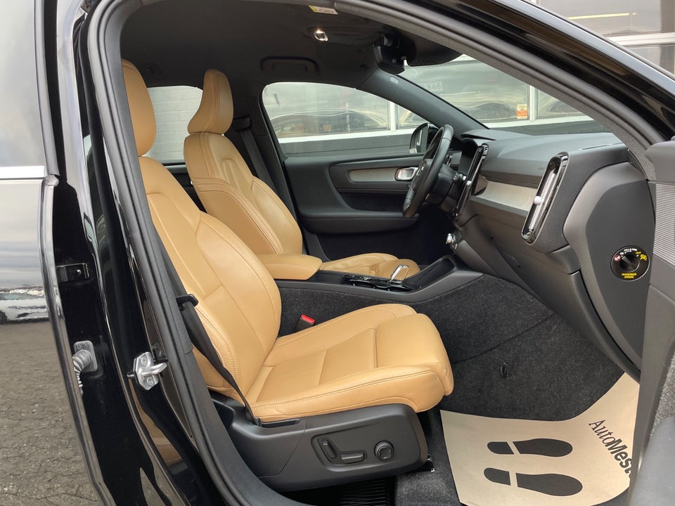 Volvo XC40 1,5 T4 ReCharge Inscription aut. 5d