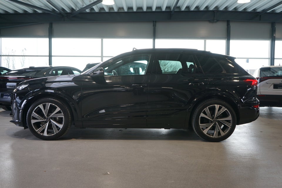 Audi SQ6 e-tron quattro 5d