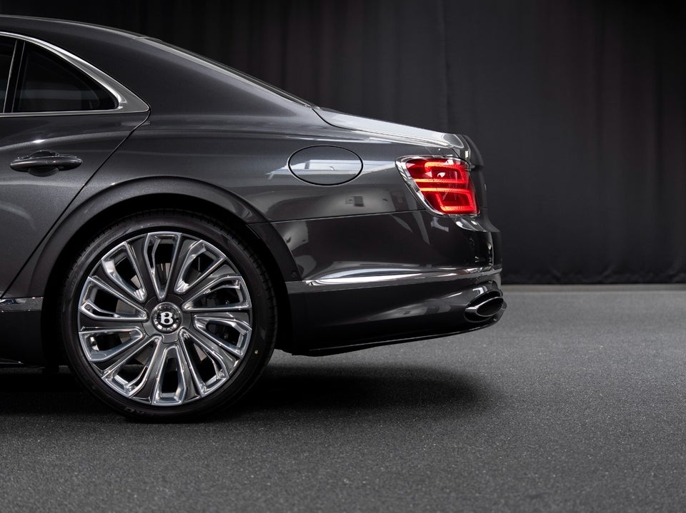Bentley Flying Spur 4,0 V8 Hybrid Mulliner aut. 4d