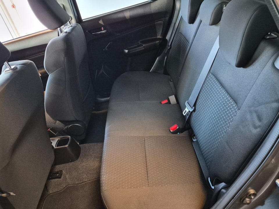 Suzuki Swift 1,2 Dualjet Action 5d