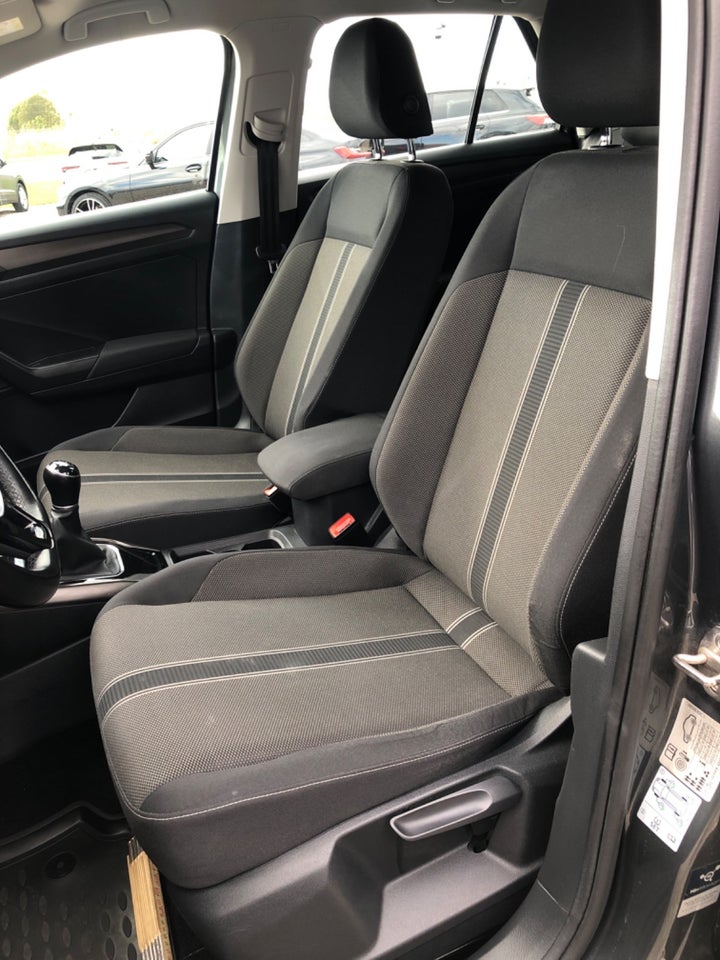 VW T-Roc 1,0 TSi 115 Style 5d