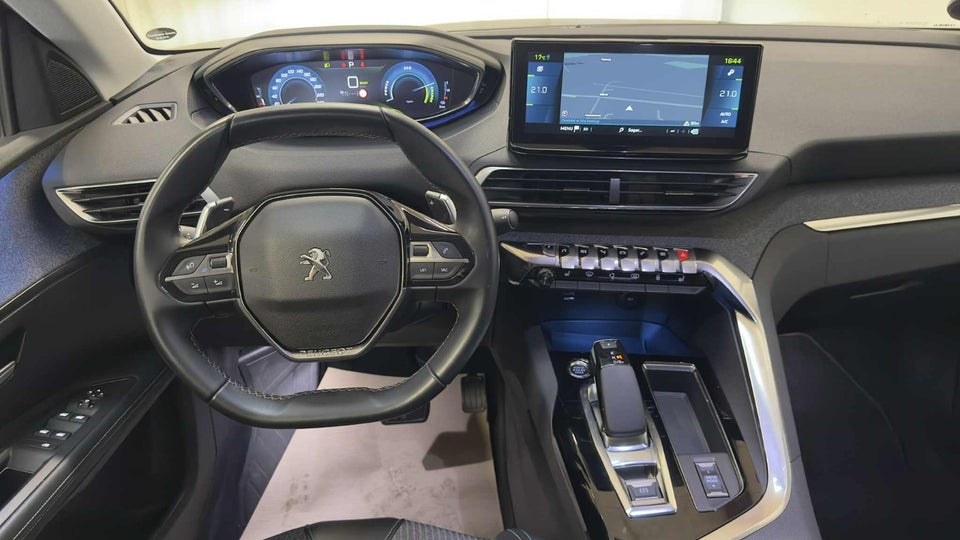 Peugeot 3008 1,6 Hybrid Allure Pack EAT8 5d