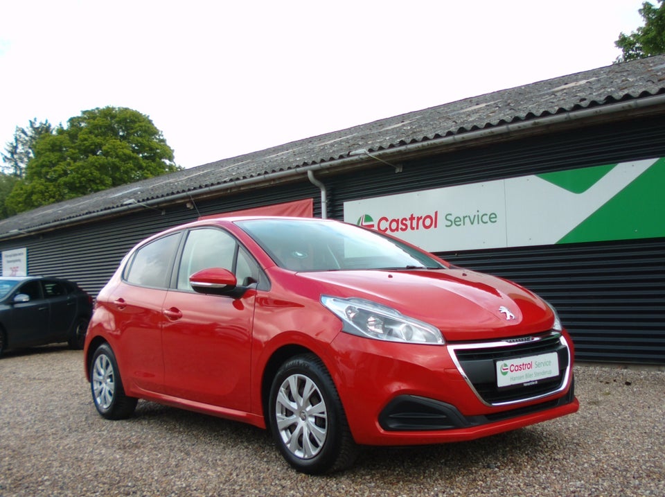 Peugeot 208 1,2 VTi 82 Strike 5d