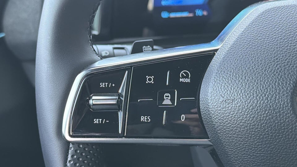 Renault Megane E-Tech 60 Techno+ 5d