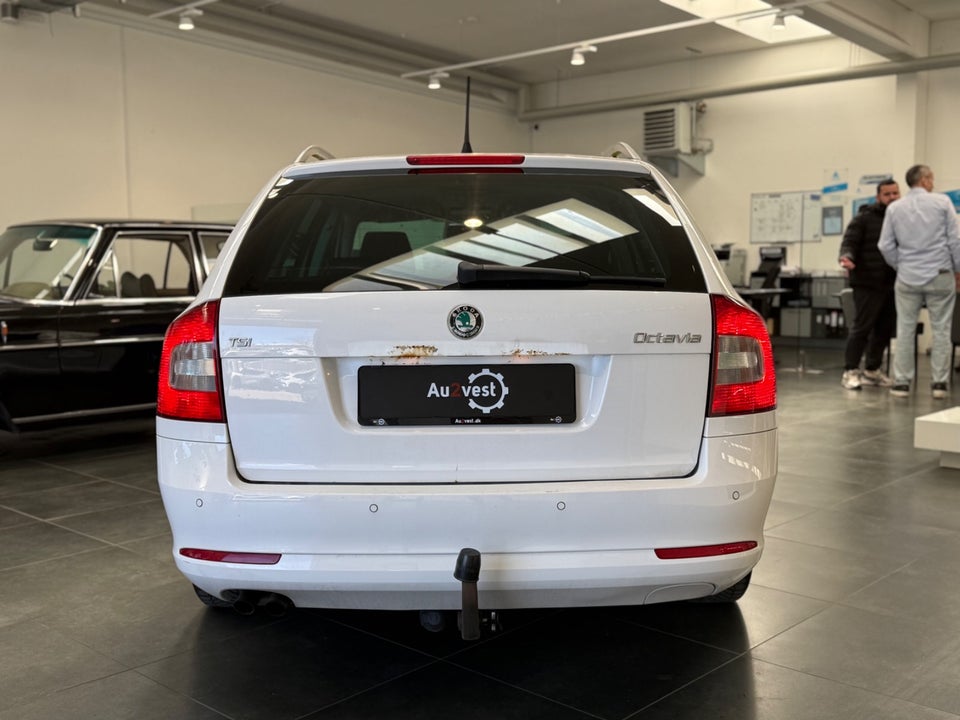 Skoda Octavia 1,4 TSi 122 Elegance Combi DSG 5d