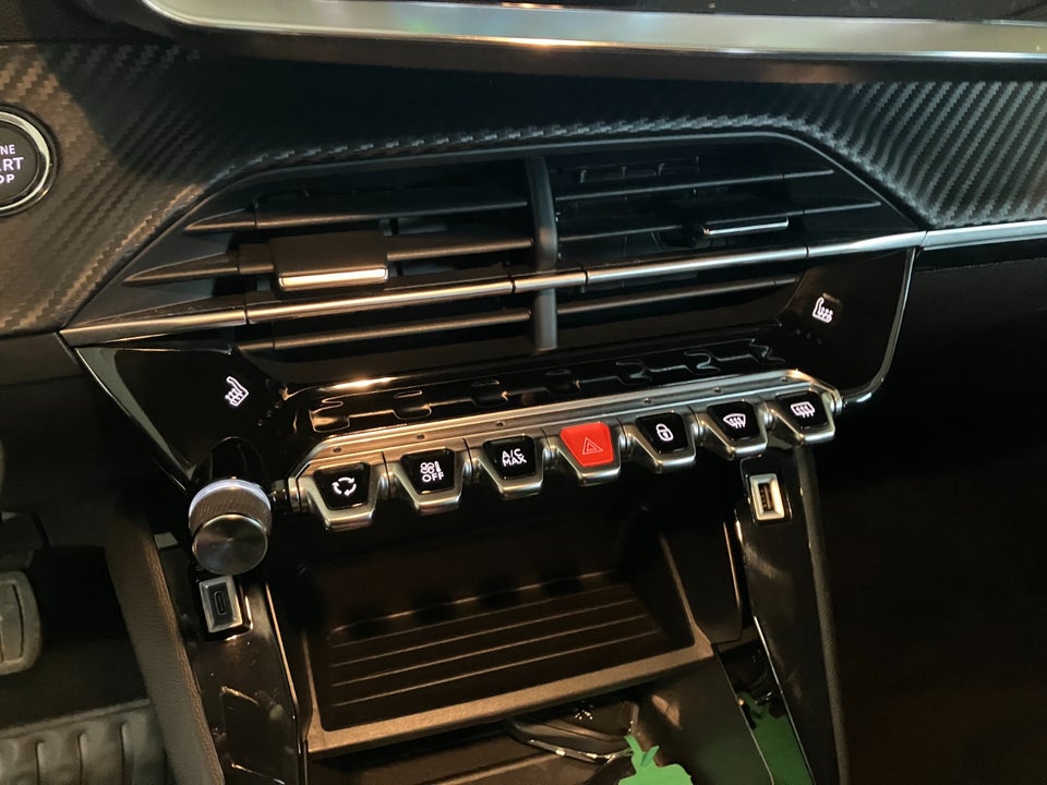 Peugeot e-208 50 Active Pack 5d