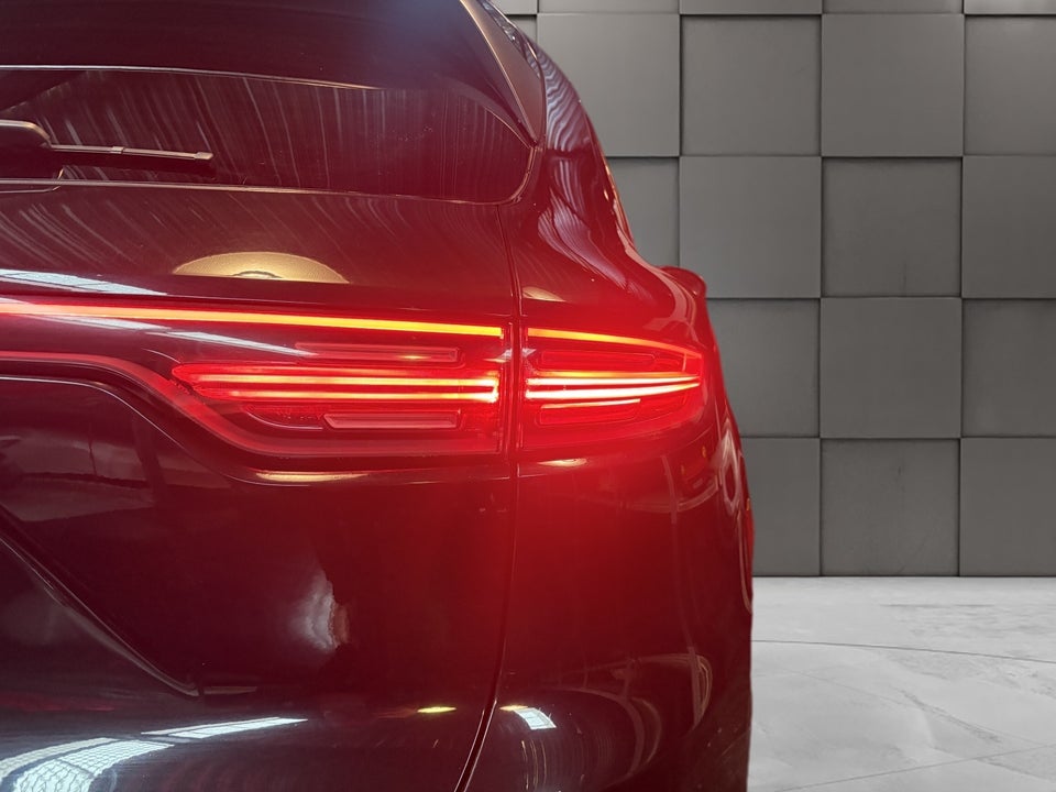 Porsche Cayenne 3,0 E-Hybrid Tiptr. 5d