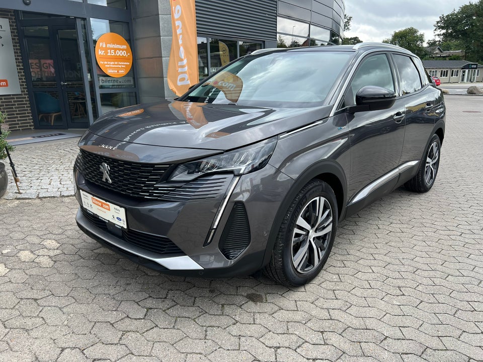 Peugeot 3008 1,6 Hybrid First Selection EAT8 5d