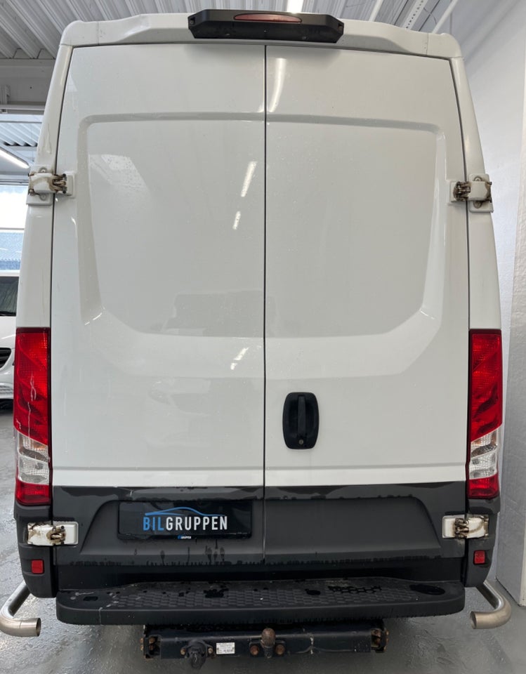 Iveco Daily 2,3 35S14 12m³ Van