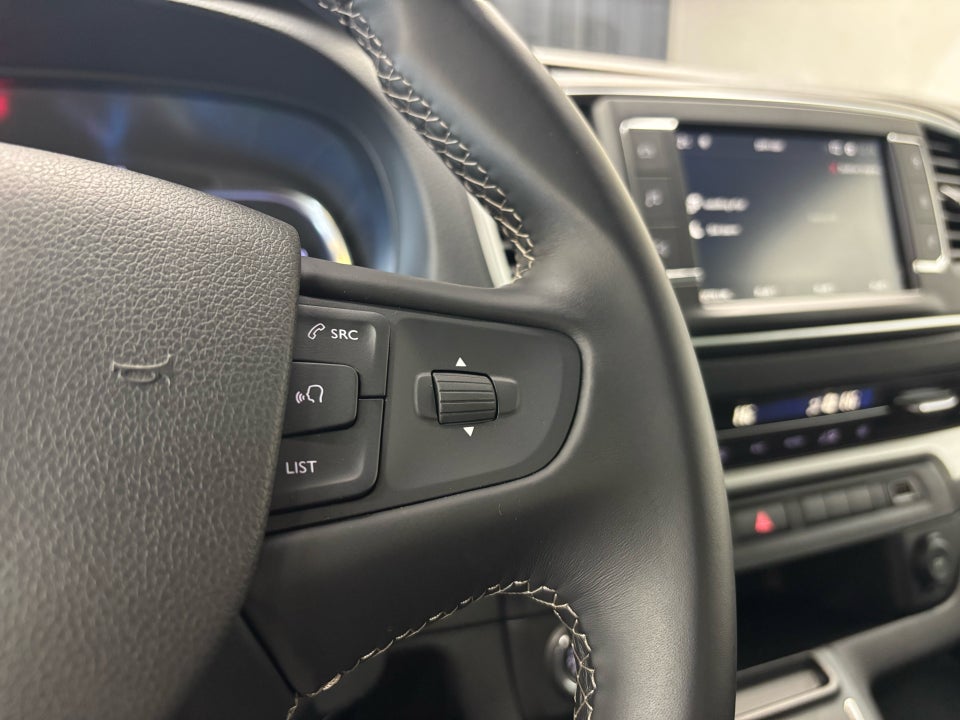 Opel Zafira-e Life 75 L2 Shuttle